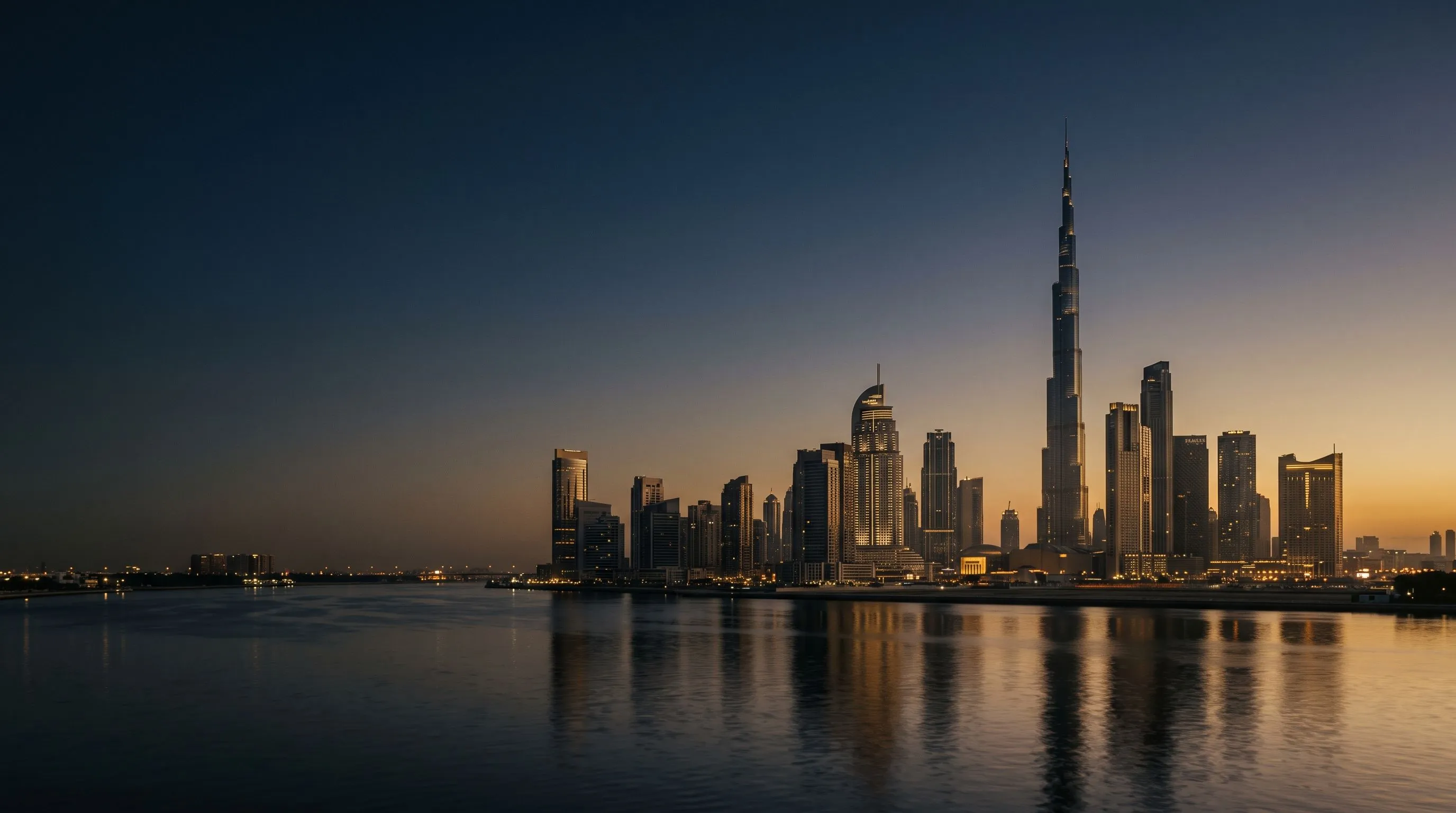 Panorama Dubaju o zmierzchu